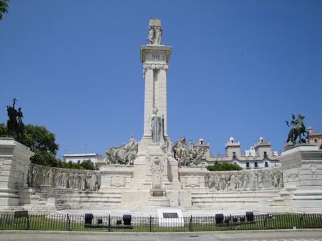 monumento_Constitucion_1812