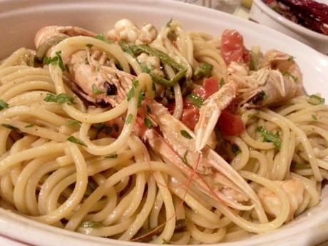 Espaguetis con cigalas y espárragos espaguetiscigalasesparragos