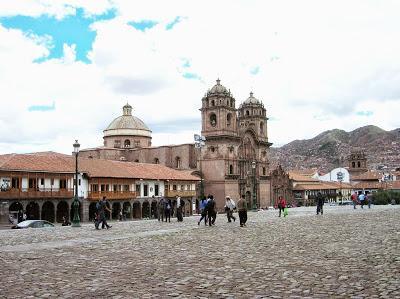 Portal de los Belenes, Cusco, Perú, La vuelta al mundo de Asun y Ricardo, round the world, mundoporlibre.com
