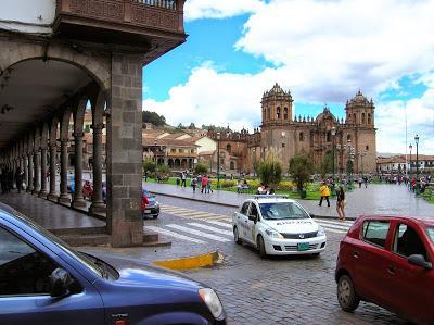 Plaza de Armas de Cusco, Perú, La vuelta al mundo de Asun y Ricardo, round the world, mundoporlibre.com