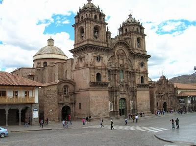Templo de la Compañía de Jesús, Cusco, Perú, La vuelta al mundo de Asun y Ricardo, round the world, mundoporlibre.com