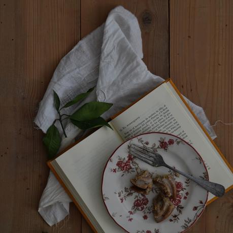 MINI BUNDT CAKES DE NARANJA Y SEMILLAS DE AMAPOLA CON GLASEADO DE COMINOS