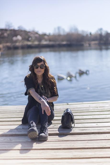 street style barbara crespo kimono jacket wild love hakei tshirt laguna de las madres madrid fashion blogger outfit blog de moda