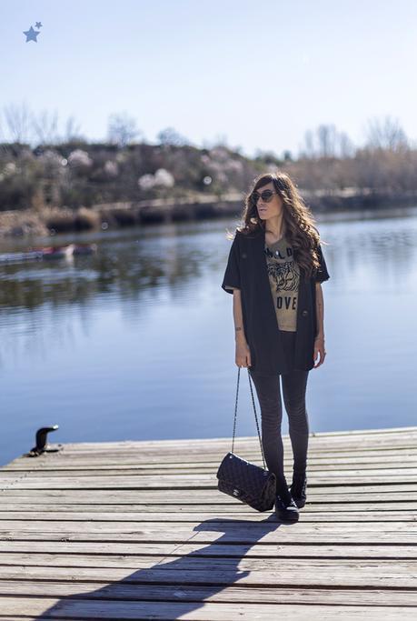 street style barbara crespo kimono jacket wild love hakei tshirt laguna de las madres madrid fashion blogger outfit blog de moda