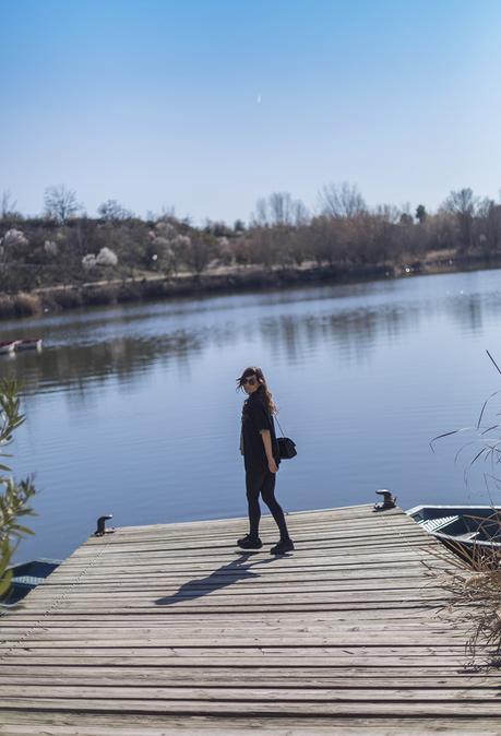 street style barbara crespo kimono jacket wild love hakei tshirt laguna de las madres madrid fashion blogger outfit blog de moda