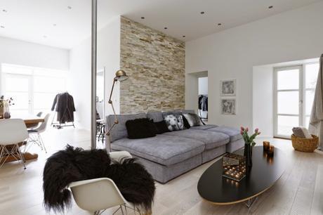 pared de piedra decoración mobiliario nórdico y americano interiores diafanos estilo nórdico escandinavo decoración áticos nórdicos cocinas blancas danesas modernas bonitas calidades decoración blog decoracion interiores áticos nórdicos de lujo 