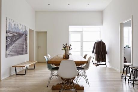 pared de piedra decoración mobiliario nórdico y americano interiores diafanos estilo nórdico escandinavo decoración áticos nórdicos cocinas blancas danesas modernas bonitas calidades decoración blog decoracion interiores áticos nórdicos de lujo 