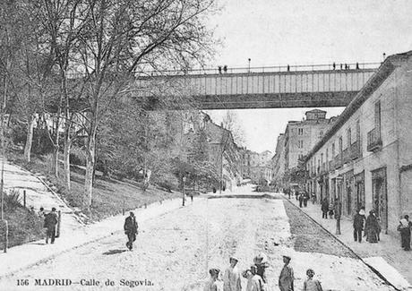 La vida del Viaducto de la Calle Bailén en 10 imágenes