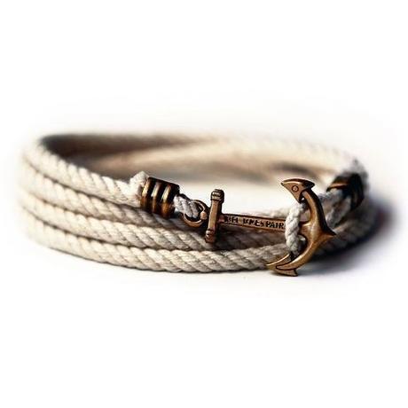 La cuerda invade ropa y complementos cuerda pulsera