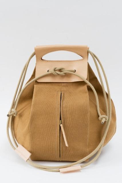 La cuerda invade ropa y complementos cuerda mochila