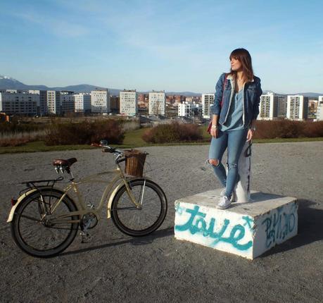 Acariciando las Olas Acariciando las Olas