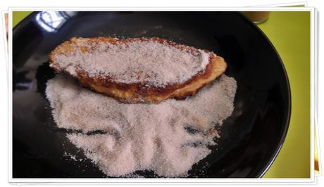 TORRIJAS CON INFUSIÓN DE FRESAS