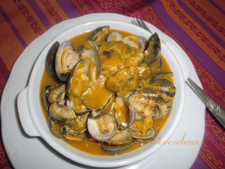 Almejas a la marinera