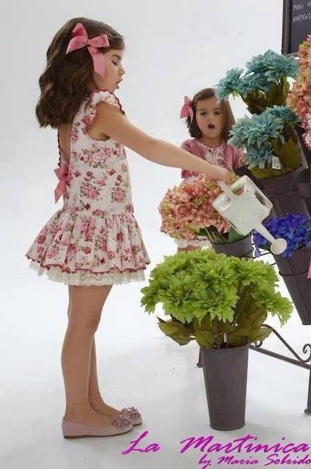 ESPALDAS AL AIRE NIÑAS VERANO 2015