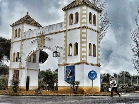 Vuelvo a Ronda, vuelvo a Tierra Santa. A pesar de las les...