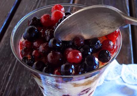 Trifle de Frutos Rojos {Sin Azúcar}