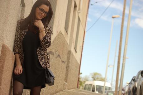 Firmo y mis nuevas gafas