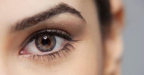 ¡DA UN CAMBIO DE LOOK A TU ROSTRO! LRG Magazine - Nueva Tendencia - Extension de cejas- 03