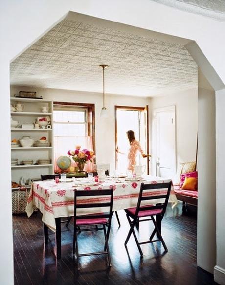 Manteles de colores que alegran las comidas.