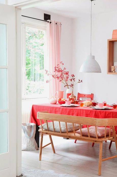 Manteles de colores que alegran las comidas.