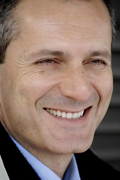 Né qui né altrove, de Gianrico Carofiglio