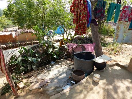 Friends of Orchha : La Familia Panchhal