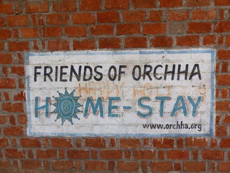 Friends of Orchha : La Familia Panchhal