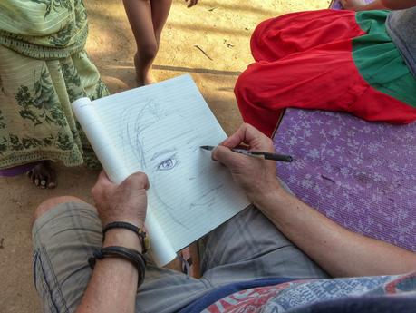 Friends of Orchha : La Familia Panchhal