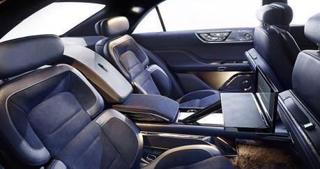El Lujoso lincoln Continental Concept
