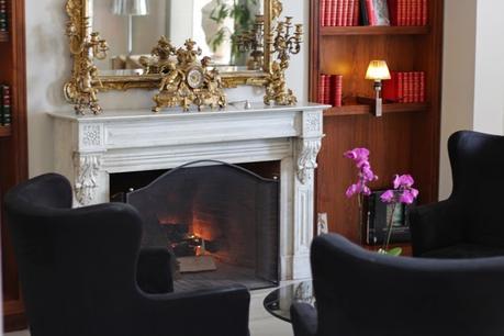 C A S T I L L O D E L B O S Q U E D E L A Z O R E D A