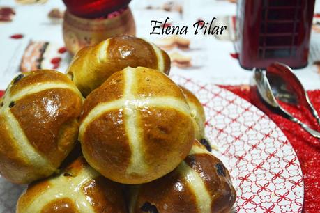 Hot cross buns