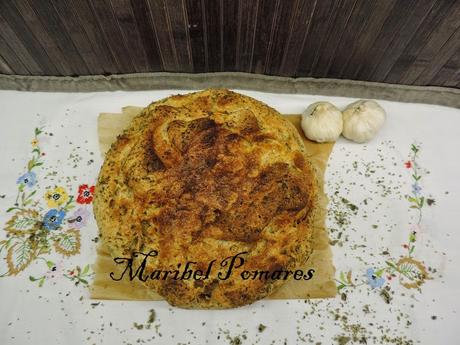 Pan integral con bebida de soja, ajo y orégano en olla programable.