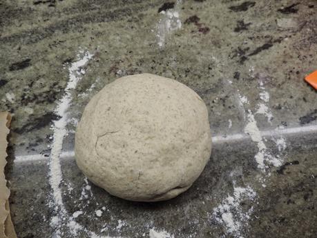 Pan integral con bebida de soja, ajo y orégano en olla programable.