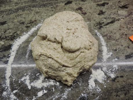 Pan integral con bebida de soja, ajo y orégano en olla programable.