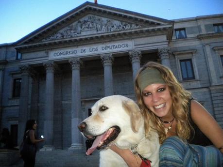 ABRIL: DEDICADO A MARÍA AGRA-FAGÚNDEZ