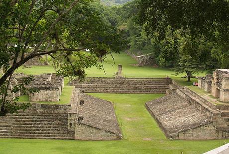 cancha de juego de pelota en copan