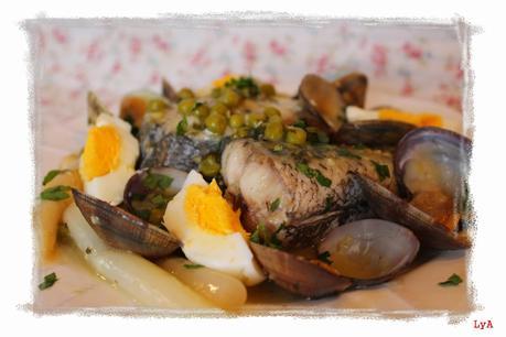 Merluza en salsa verde... recetón tradicional donde los haya Merluza en salsa verde... recetón tradicional donde los haya