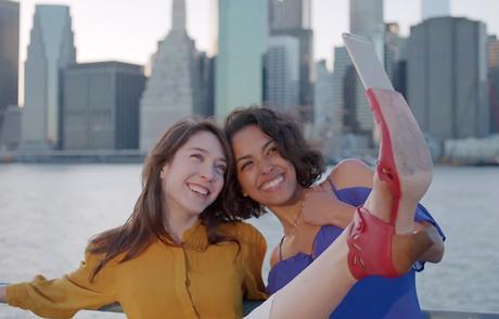 El Selfie Shoe: una nueva forma de hacer selfies con el pie.
