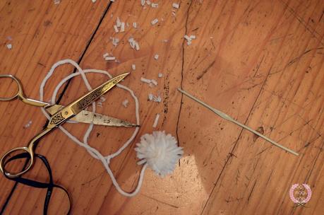 ♔ DIY - De pompon a Conejo  / friDIY ☆