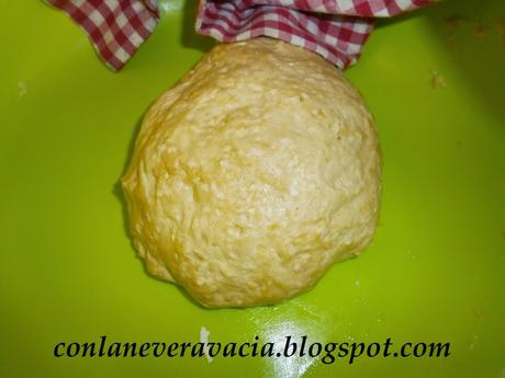 PAN DE ESPELTA CERVEZA Y MIEL