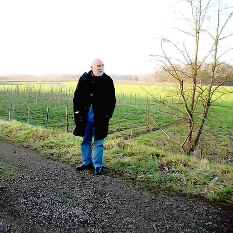 Simon en la actualidad, en el lugar dónde escapó del convoy nº 20