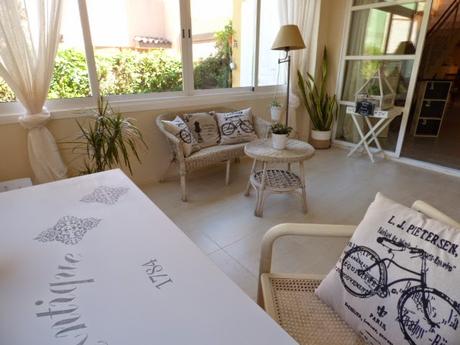 La habitación vá cogiendo forma....