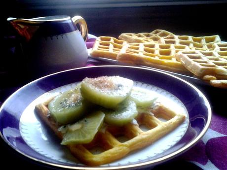 MIS PRIMEROS GOFRES o WAFFLES...... RECETA AMERICANA