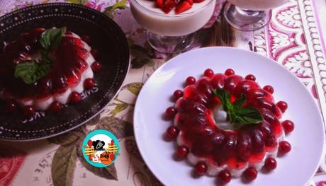 Pana cotta de yogurt y grosellas