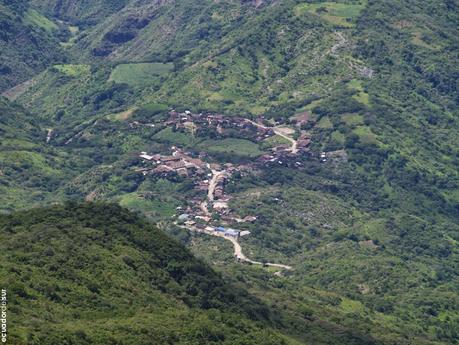 Coronando el Cerro Pisaca, deidad de los pueblos Paltas