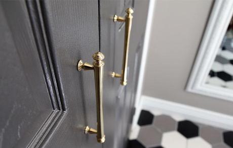 ANTES/DESPUÉS: UN RECIBIDOR CON SUELO DE MOSAICO