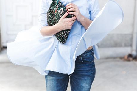 Ruffle_Shirt-Topshop_Skinny_JEans-BEaded_Clucth-Red_Sandals-Karen_Walker_Sunnies-Outfit-Street_Style-33