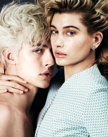 Hailey Baldwin y Lucky Blue posan para Jalouse