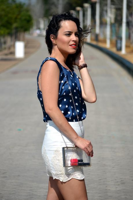 Outfit | White hearts