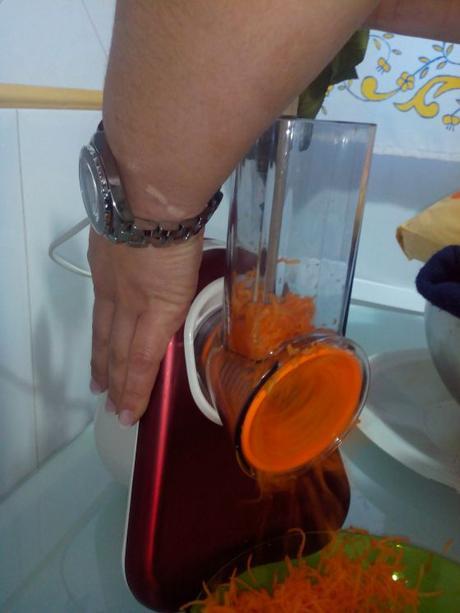 Magdalenas de zanahoria y manzana